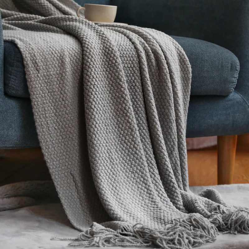 Acrylic Knitted Blanket – Large Waffle Knit Throw for Modern Minimalist Décor