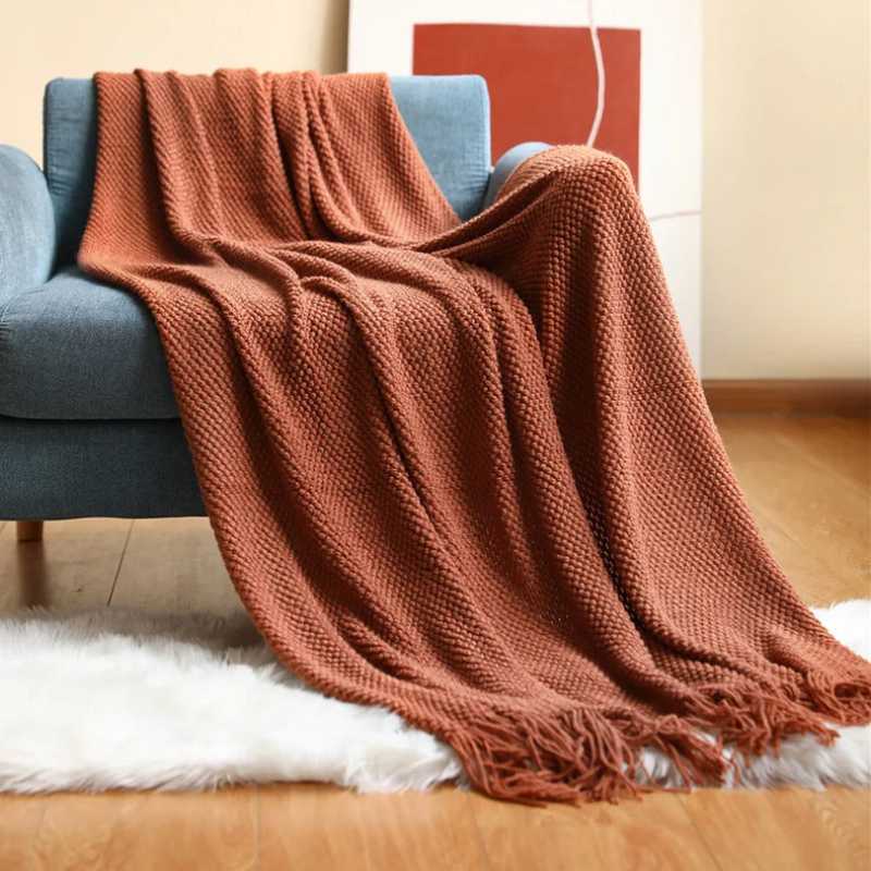 Acrylic Knitted Blanket – Large Waffle Knit Throw for Modern Minimalist Décor