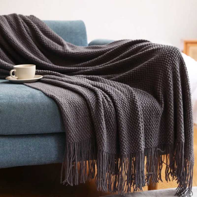 Acrylic Knitted Blanket – Large Waffle Knit Throw for Modern Minimalist Décor
