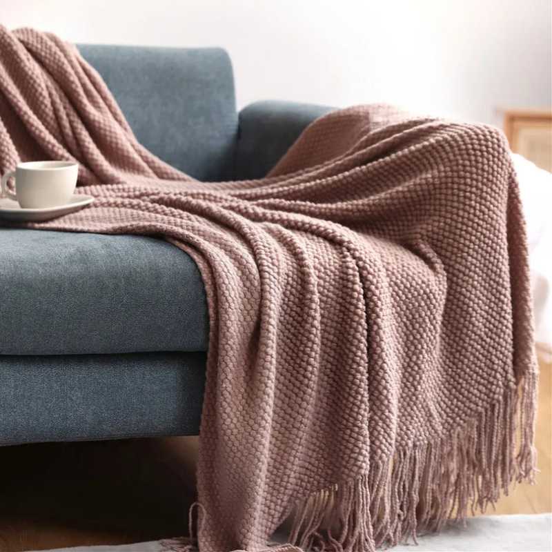 Acrylic Knitted Blanket – Large Waffle Knit Throw for Modern Minimalist Décor