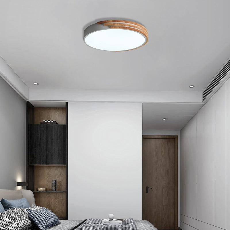 EIRA – Nordic Wood & Acrylic Flush Mount Light / Scandinavian LED Lamp